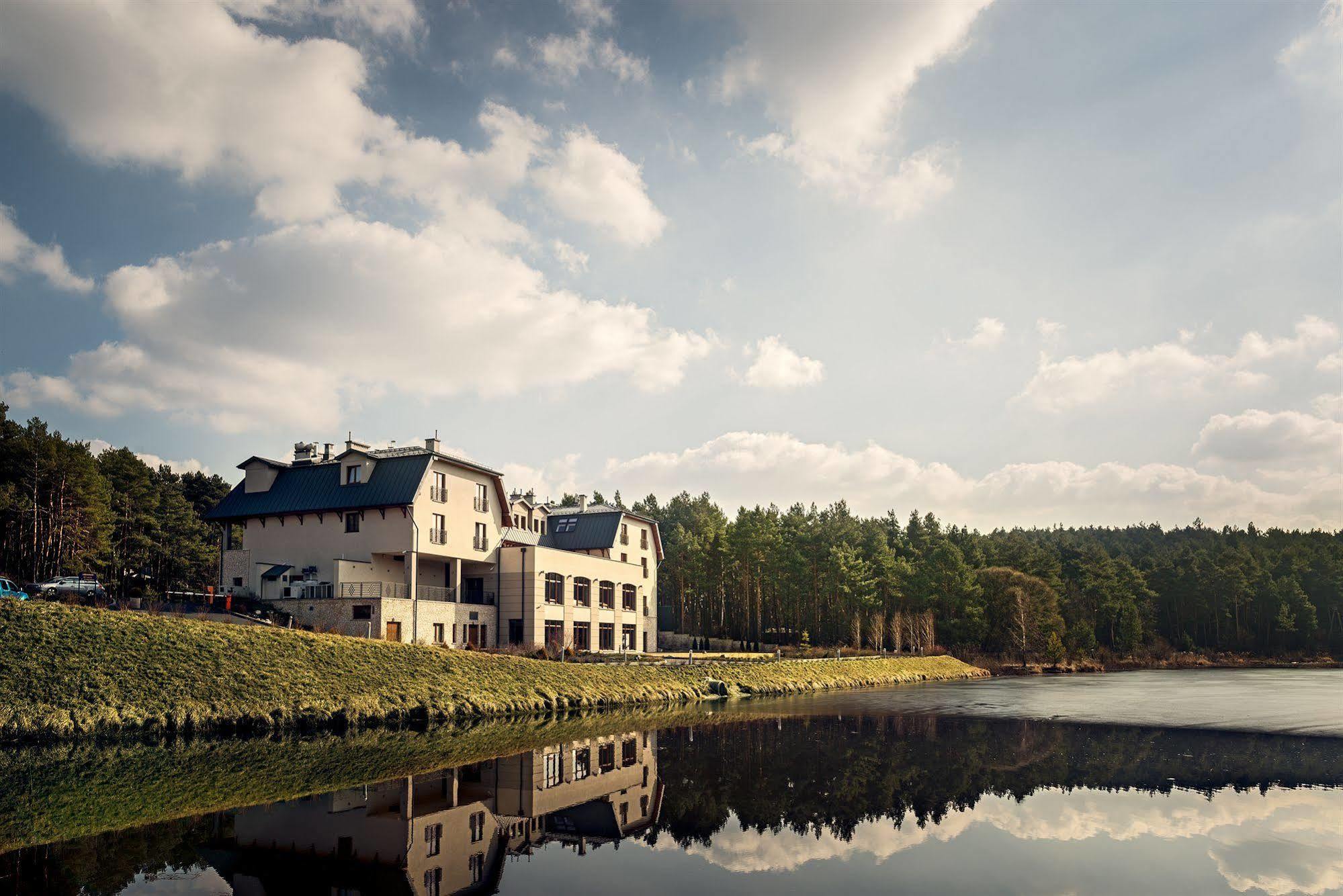 Hotel Natura Residence Business&Spa Siewierz Exterior photo